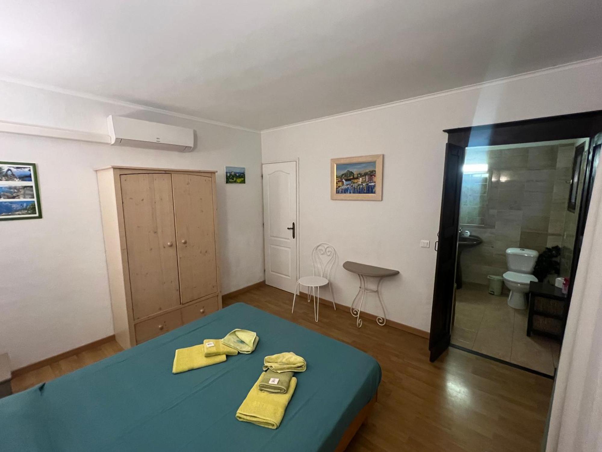 Chambres Et Tables D'Hotes Zelia & Jacques Berquez Pianottoli-Caldarello  Ngoại thất bức ảnh
